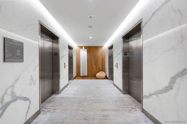 888 W E St 2306, San Diego, CA 92101