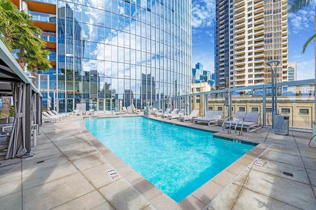 888 W E St 2306, San Diego, CA 92101