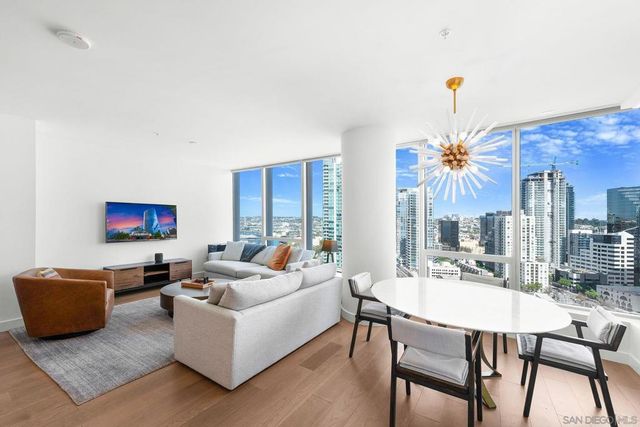 888 W E St 2306, San Diego, CA 92101