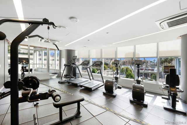 888 W E St 2306, San Diego, CA 92101