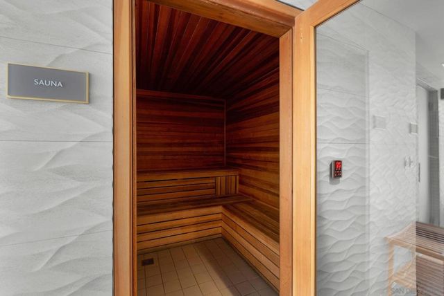 888 W E St 2306, San Diego, CA 92101