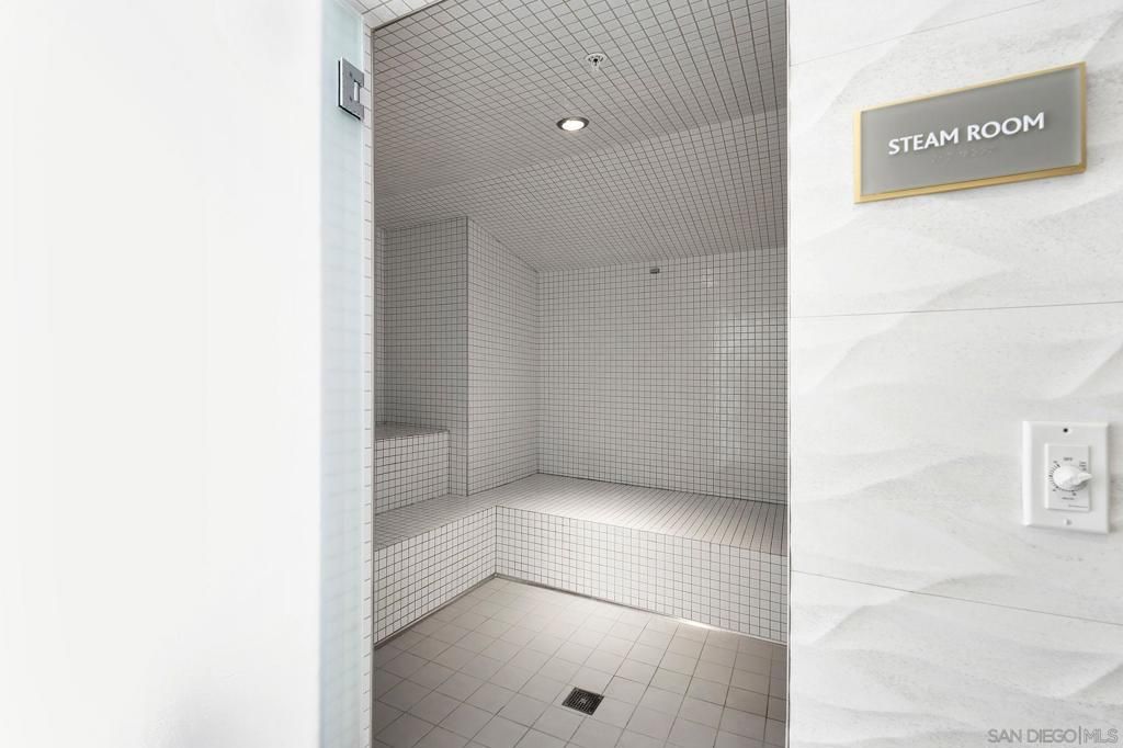 Image 46 of property listing at 888 W E St 2306, San Diego, CA 92101