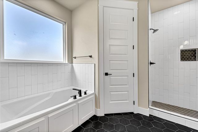 26 Whithorn Circle, Bella Vista, AR 72715