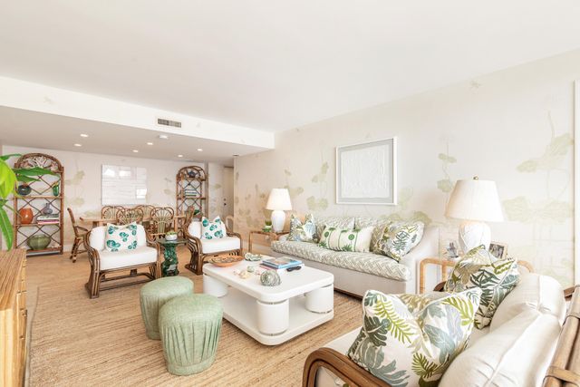 1801 S Flagler Drive 1007, West Palm Beach, FL 33401