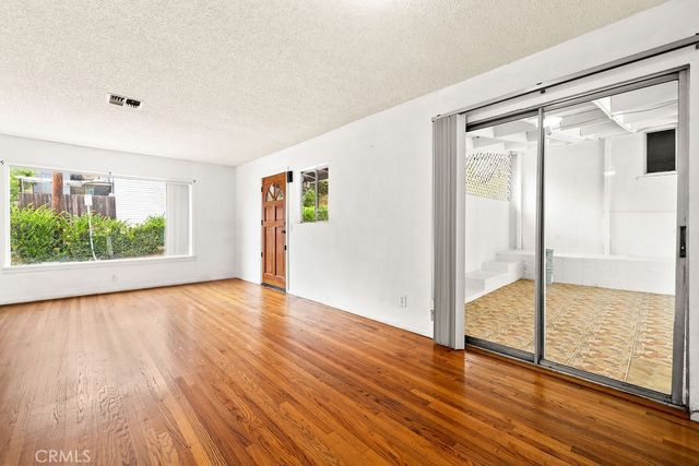 2012 Barnett, Los Angeles, CA 90032