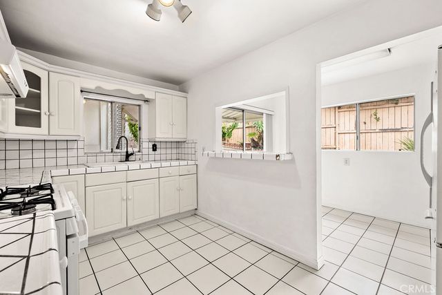 2012 Barnett, Los Angeles, CA 90032