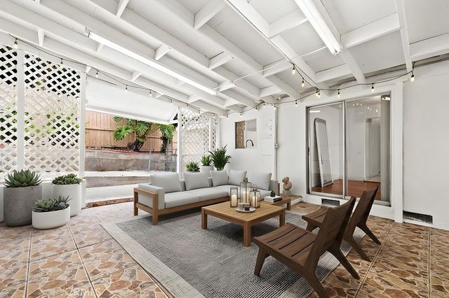 2012 Barnett, Los Angeles, CA 90032