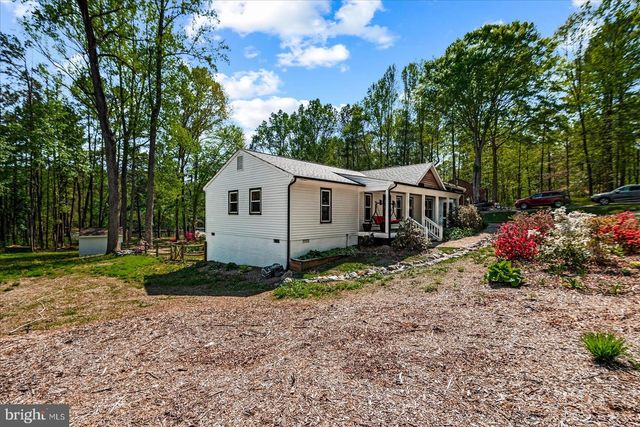 448 LAKE CAROLINE DR, Ruther Glen, VA 22546