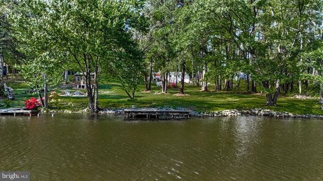 448 LAKE CAROLINE DR, Ruther Glen, VA 22546