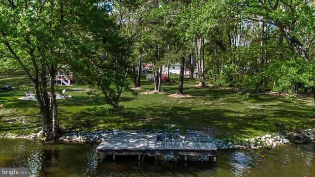 448 LAKE CAROLINE DR, Ruther Glen, VA 22546