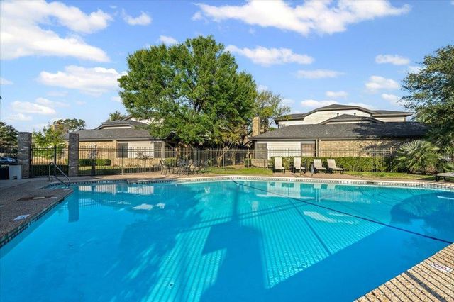 1748 Ohlen RD 75, Austin, TX 78757