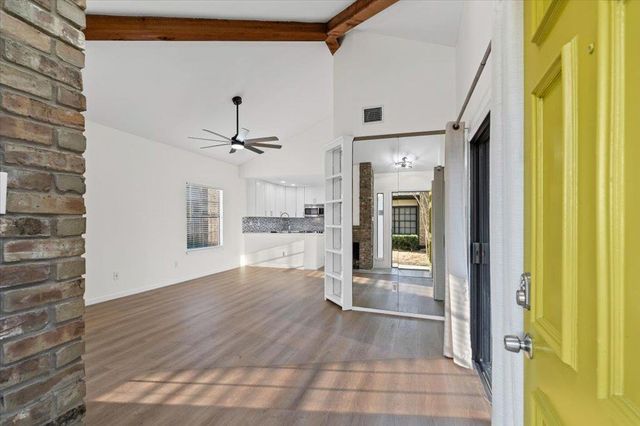 1748 Ohlen RD 75, Austin, TX 78757
