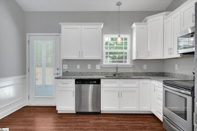 426 Wood Street, Central, SC 29630