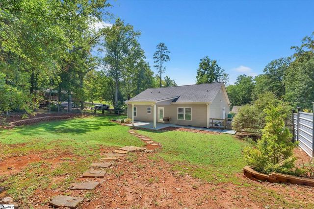 426 Wood Street, Central, SC 29630