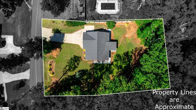 426 Wood Street, Central, SC 29630