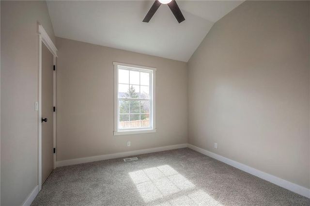 21811 W 51st Street, Shawnee, KS 66226