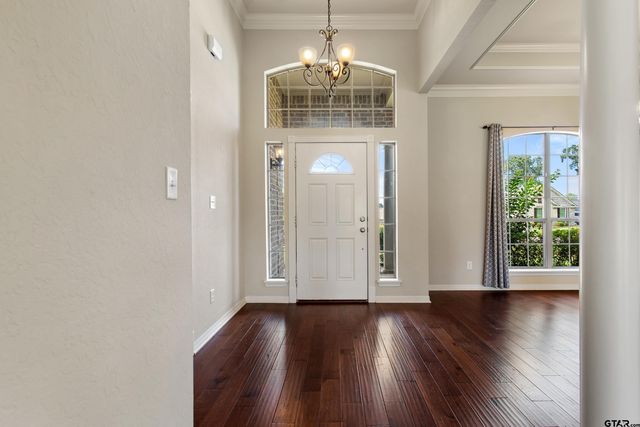 518 Susie, Chandler, TX 75758