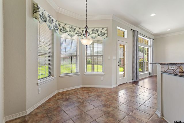 518 Susie, Chandler, TX 75758