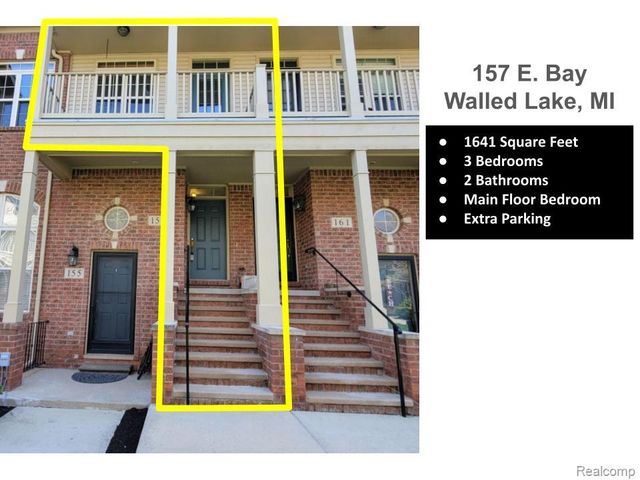 157 E Bay Drive, Walled Lake, MI 48390