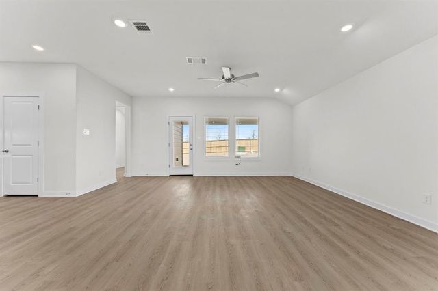 2657 Lake Bryan Drive, Dayton, TX 77535