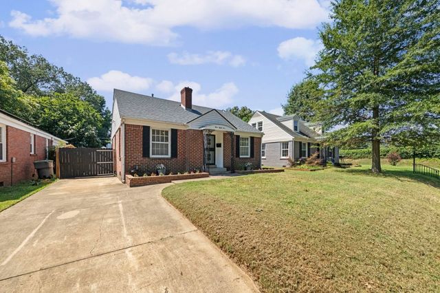 385 HOLMES CIR, Memphis, TN 38111