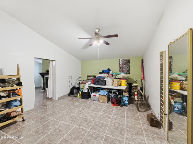 11513 DORIS Road, Socorro, TX 79927