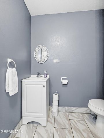 11513 DORIS Road, Socorro, TX 79927