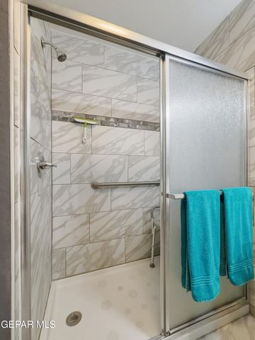 11513 DORIS Road, Socorro, TX 79927