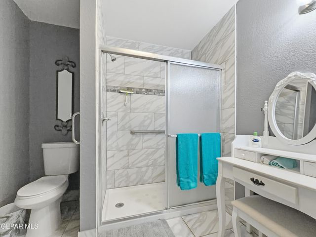 11513 DORIS Road, Socorro, TX 79927