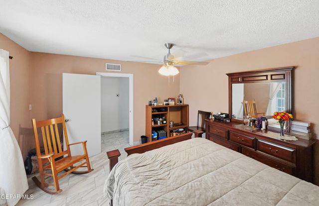 11513 DORIS Road, Socorro, TX 79927