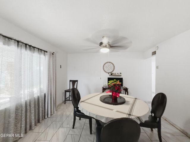 11513 DORIS Road, Socorro, TX 79927