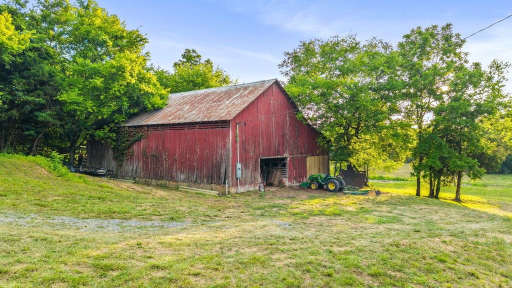 259 County Road 60, Athens, TN 37303