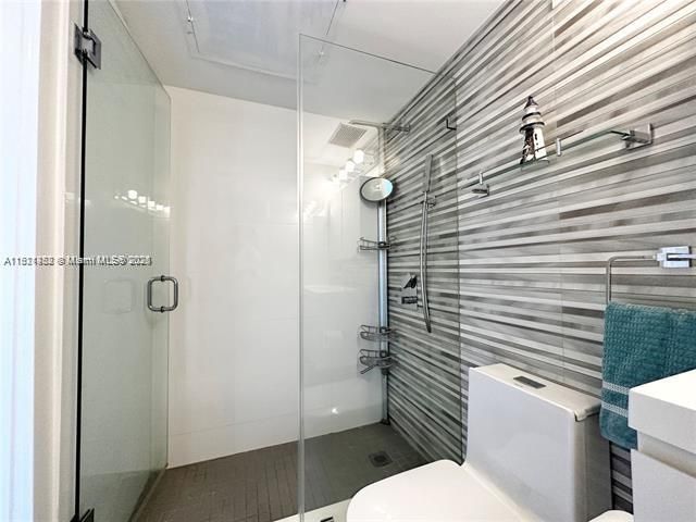 2501 S Ocean Dr PH24, Hollywood, FL 33019
