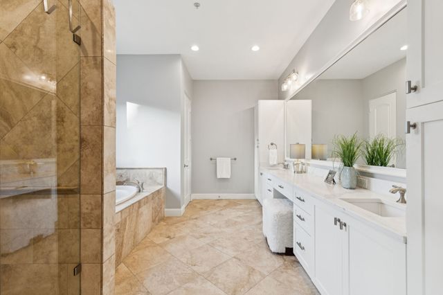 409 E 7th Street, Fort Worth, TX 76102