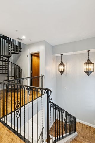 409 E 7th Street, Fort Worth, TX 76102