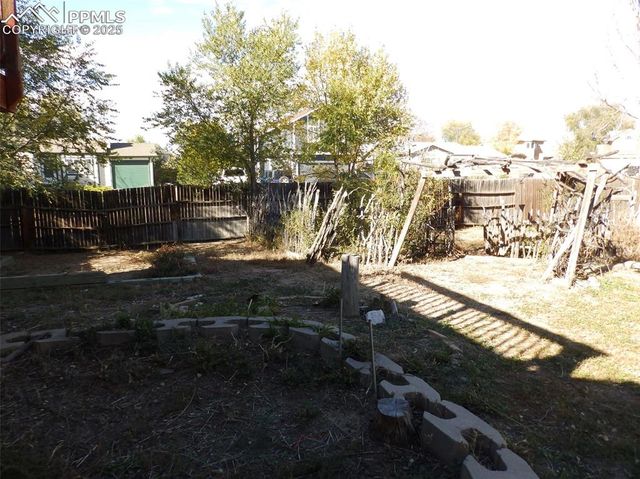 700 Autumn Place, Fountain, CO 80817