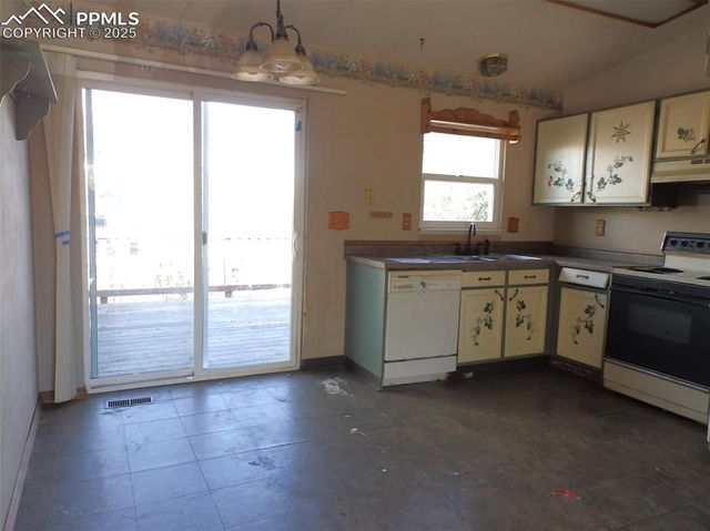 700 Autumn Place, Fountain, CO 80817