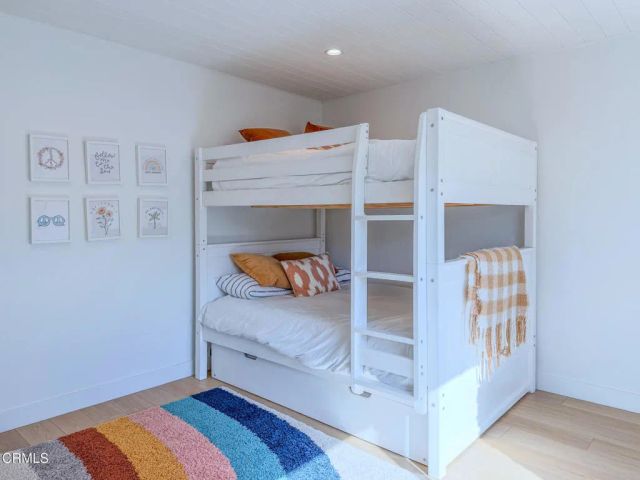 4954 Dolphin Way, Oxnard, CA 93035