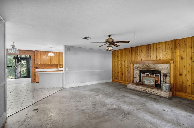 4703 MEADOWLAND DRIVE, Mount Dora, FL 32757