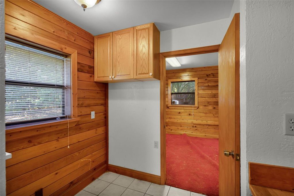 Image 13 of property listing at 4703 MEADOWLAND DRIVE, Mount Dora, FL 32757