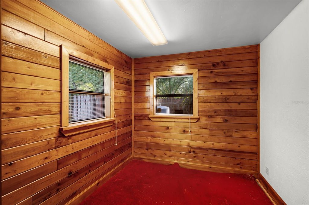 Image 14 of property listing at 4703 MEADOWLAND DRIVE, Mount Dora, FL 32757