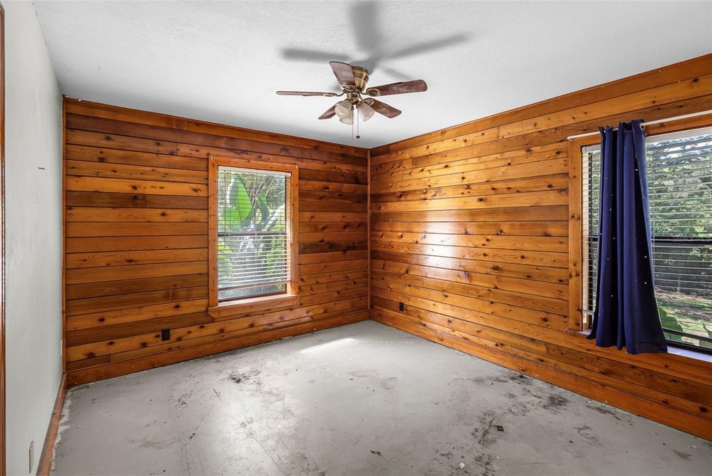 Image 17 of property listing at 4703 MEADOWLAND DRIVE, Mount Dora, FL 32757