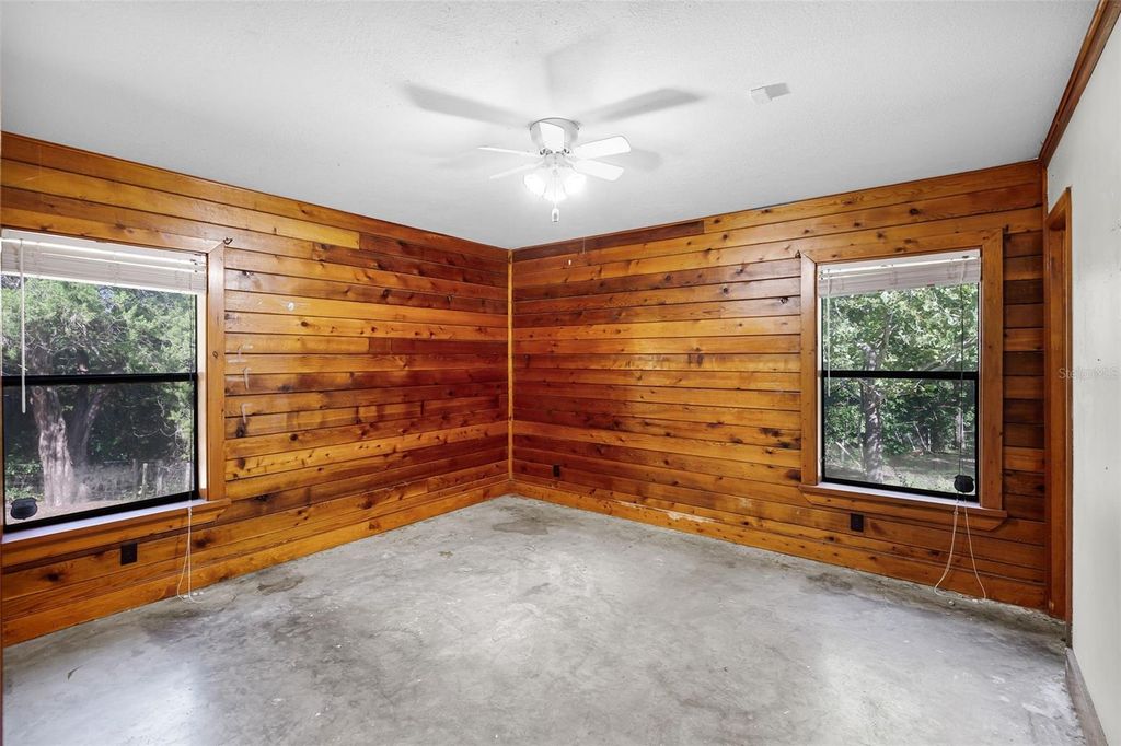 Image 18 of property listing at 4703 MEADOWLAND DRIVE, Mount Dora, FL 32757