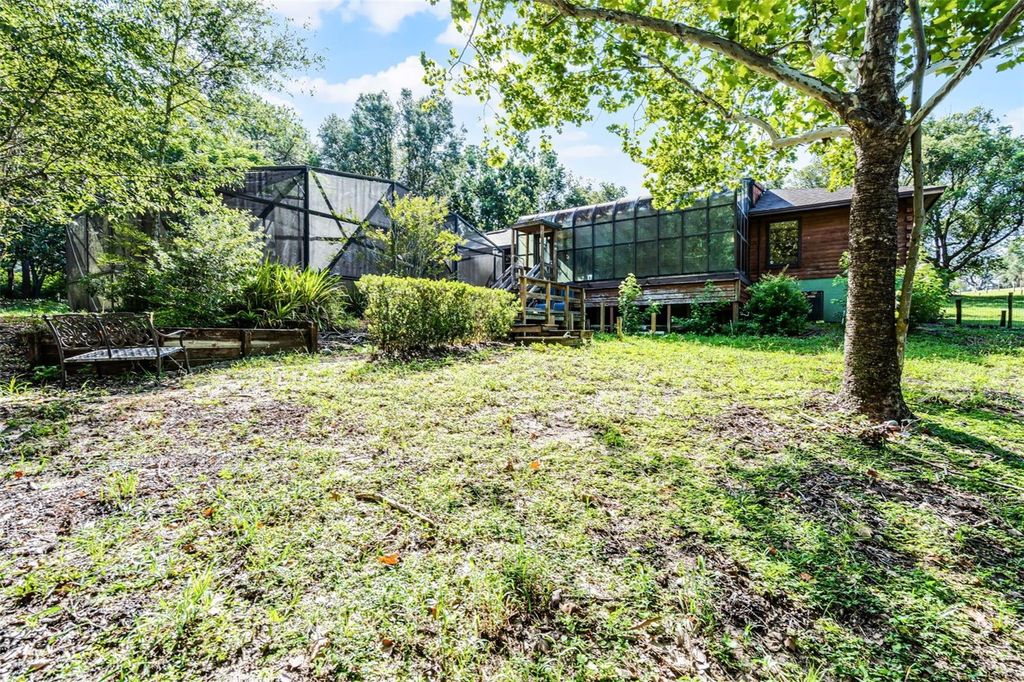 Image 26 of property listing at 4703 MEADOWLAND DRIVE, Mount Dora, FL 32757