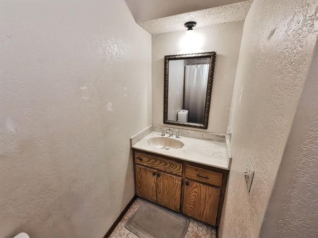 612 NW 116th Street, Oklahoma City, OK 73114