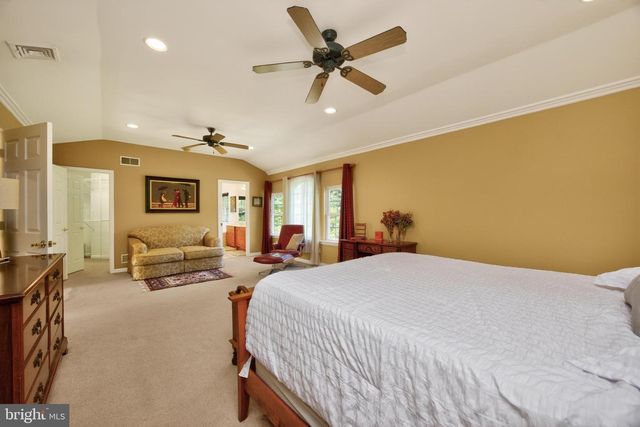 114 MEMORY LN, Telford, PA 18969