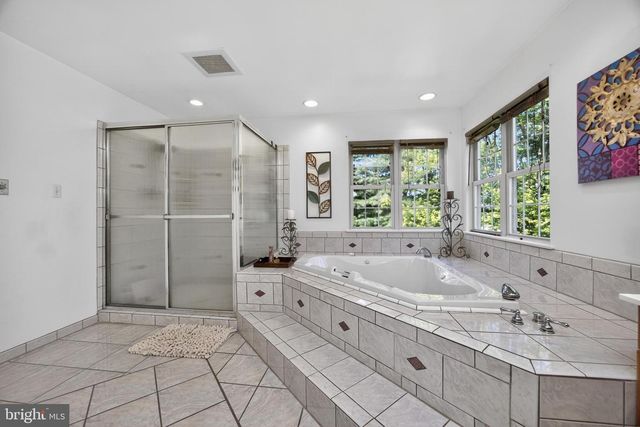 114 MEMORY LN, Telford, PA 18969