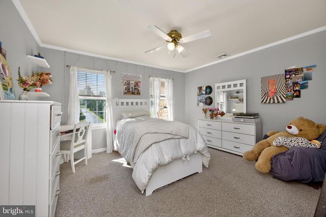 114 MEMORY LN, Telford, PA 18969