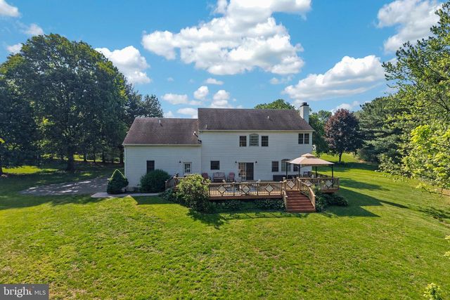 114 MEMORY LN, Telford, PA 18969