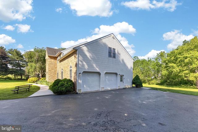 114 MEMORY LN, Telford, PA 18969
